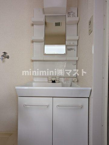 大阪市西区本田３丁目の賃貸マンションの洗面所