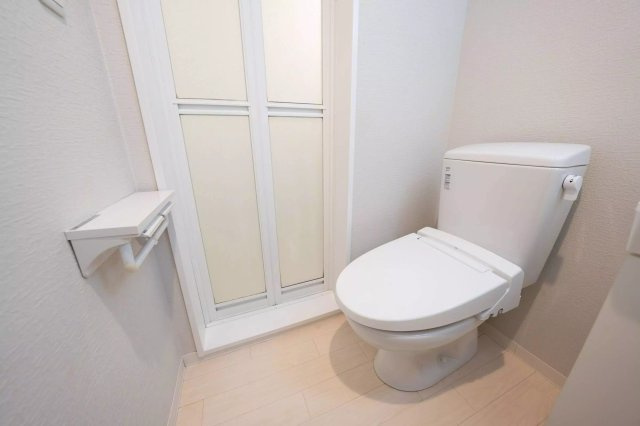 AP225 Apartmenthouse足立舎人 203のトイレ|



