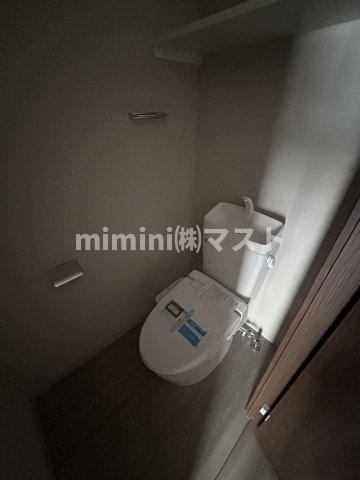 大阪市西区新町３丁目の賃貸マンションのトイレ