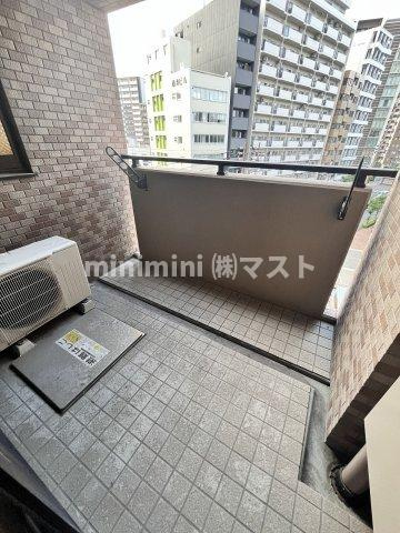 大阪市西区靱本町２丁目の賃貸マンションのバルコニー