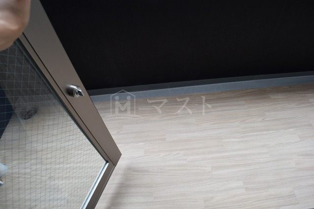 大阪市西区新町３丁目の賃貸マンションのバルコニー