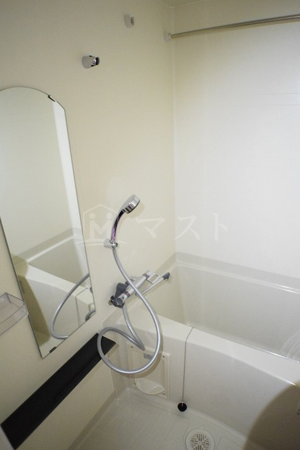 大阪市西区新町３丁目の賃貸マンションの浴室