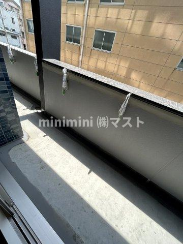 大阪市西区境川２丁目の賃貸マンションのバルコニー