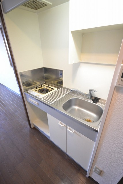 大阪市西区南堀江２丁目の賃貸マンションのキッチン