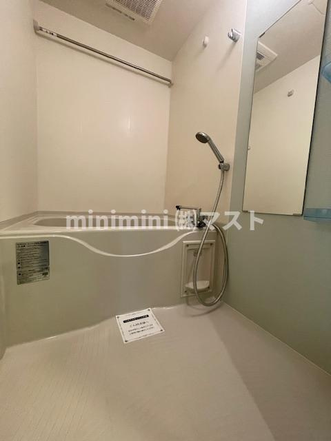 大阪市西区南堀江４丁目の賃貸マンションの浴室