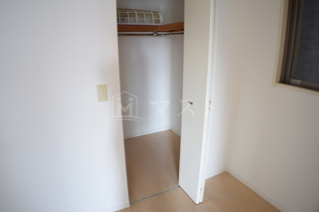 大阪市西区西本町２丁目の賃貸マンションの収納