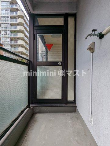 大阪市西区西本町２丁目の賃貸マンションのバルコニー|※別号室参考写真