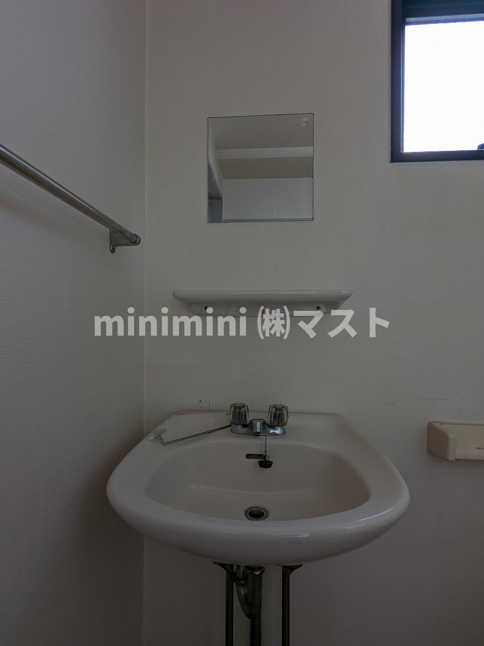 大阪市西区西本町２丁目の賃貸マンションの洗面所|※別号室参考写真