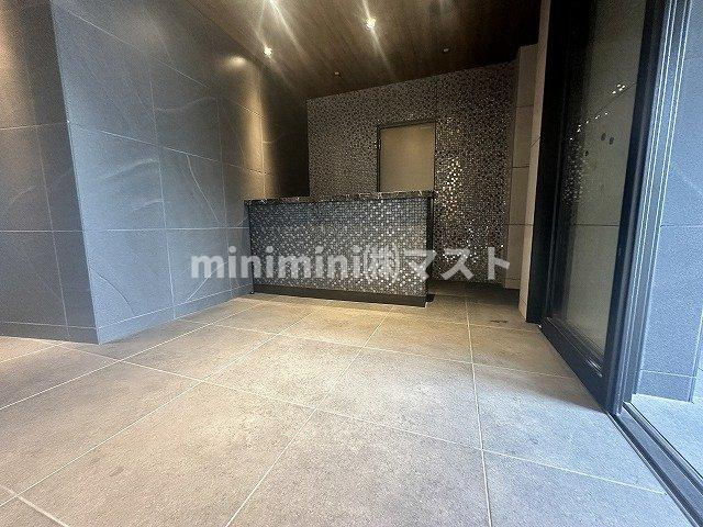 大阪市西区北堀江４丁目の賃貸マンションのロビー