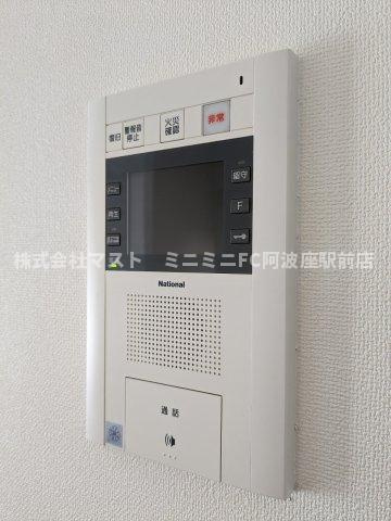 大阪市西区土佐堀３丁目の賃貸マンションのセキュリティ