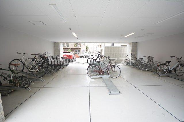 大阪市西区九条１丁目の賃貸マンションのロビー