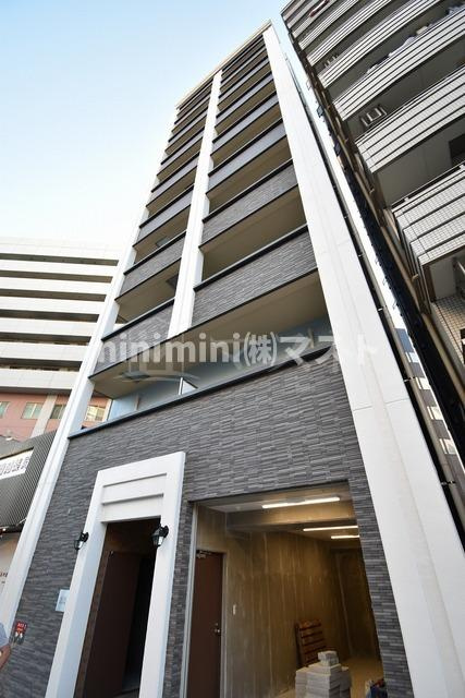 大阪市西区本田２丁目の賃貸マンションの外観