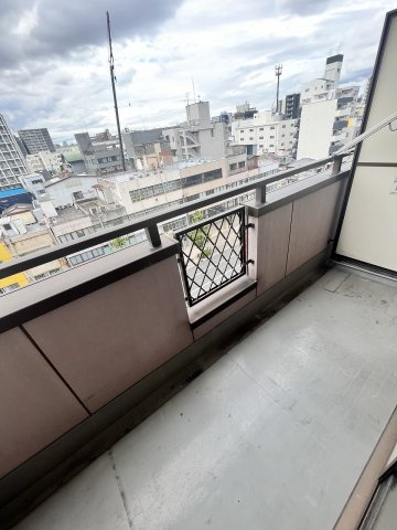 大阪市西区九条南１丁目の賃貸マンションのバルコニー