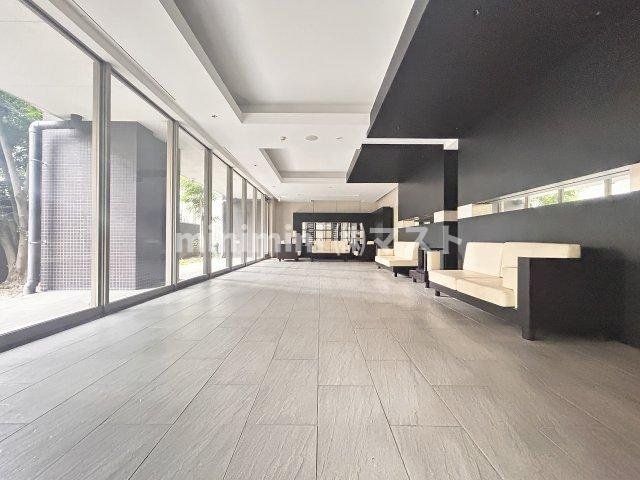 大阪市西区立売堀２丁目の賃貸マンションのロビー