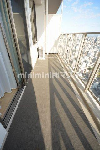 大阪市西区江之子島２丁目の賃貸マンションのバルコニー|※別号室参考写真