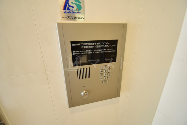 大阪市西区京町堀１丁目の賃貸マンションのセキュリティ