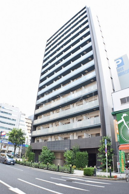 大阪市西区新町１丁目の賃貸マンションの外観