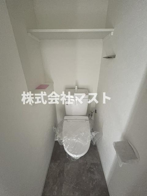 大阪市西区川口２丁目の賃貸マンションのトイレ