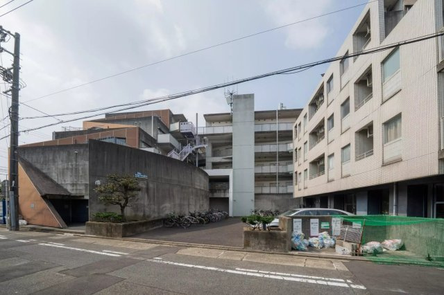 AP498 ノーサレンダー 320の外観|




