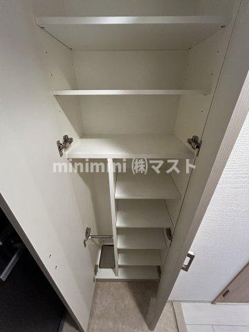 大阪市西区江戸堀２丁目の賃貸マンションの収納