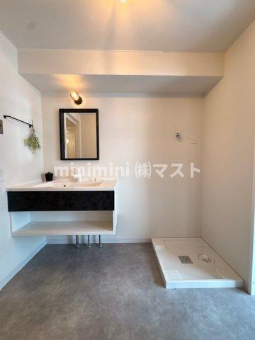 大阪市西区北堀江３丁目の賃貸マンションの洗面所