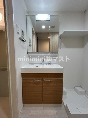 大阪市西区本田２丁目の賃貸マンションの洗面所