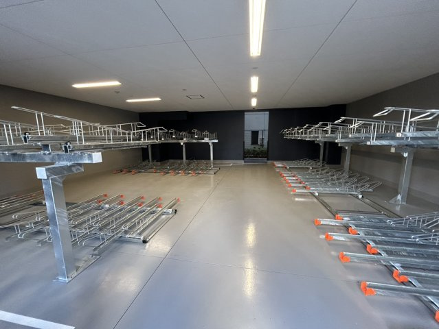 大阪市西区本田２丁目の賃貸マンションの駐車場