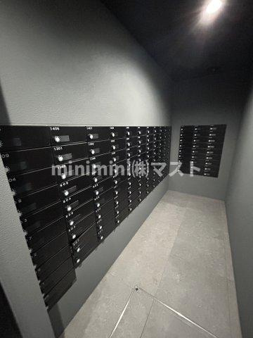 大阪市西区本田２丁目の賃貸マンションのロビー