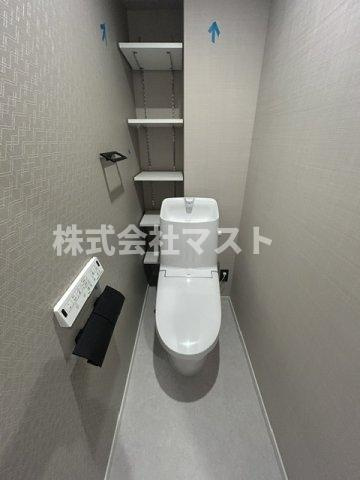 大阪市西区立売堀４丁目の賃貸マンションのトイレ