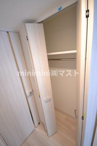 大阪市西区本田１丁目の賃貸マンションの収納