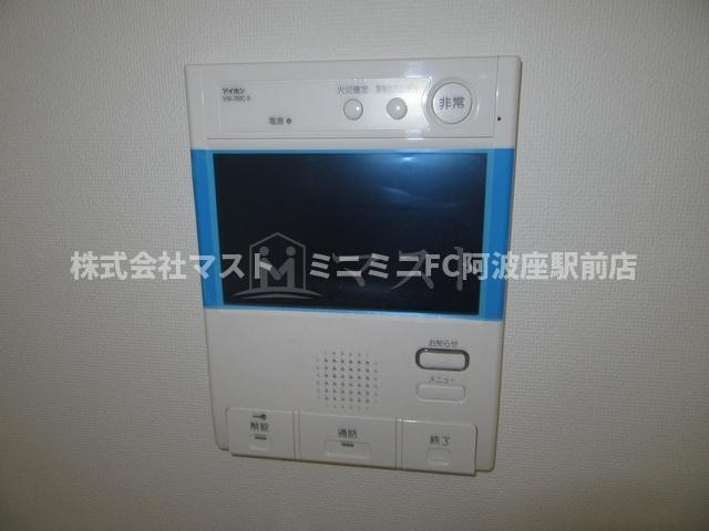 大阪市西区南堀江２丁目の賃貸マンションのセキュリティ