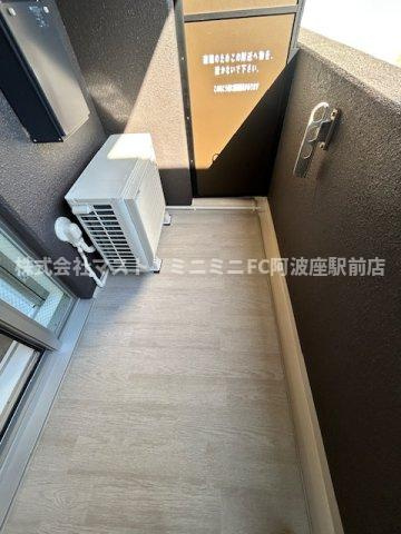 大阪市西区九条１丁目の賃貸マンションのバルコニー