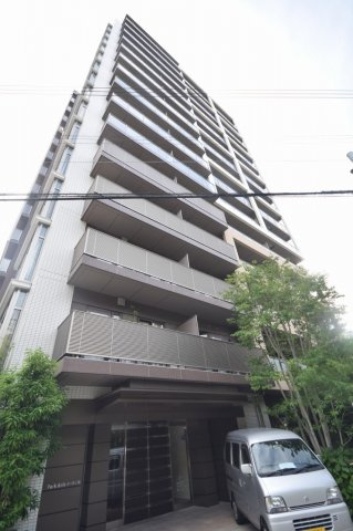 大阪市西区靱本町３丁目の賃貸マンションの外観