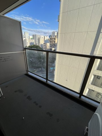 大阪市西区靱本町３丁目の賃貸マンションのバルコニー