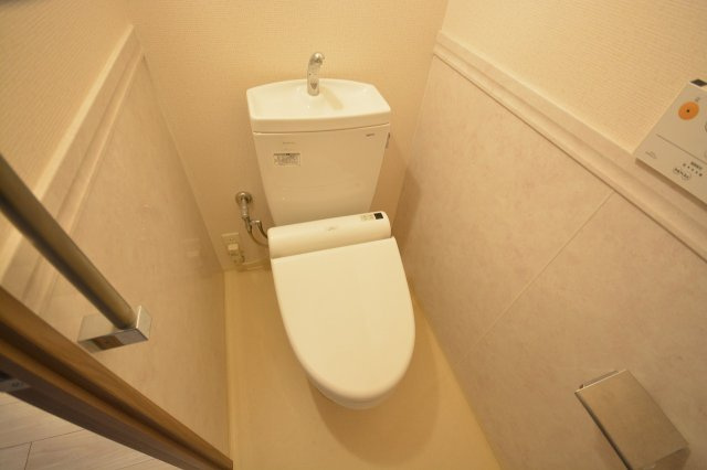 大阪市西区南堀江１丁目の賃貸マンションのトイレ|※別部屋参照