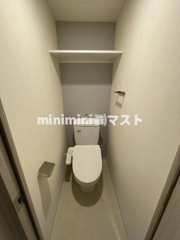 大阪市西区立売堀６丁目の賃貸マンションのトイレ