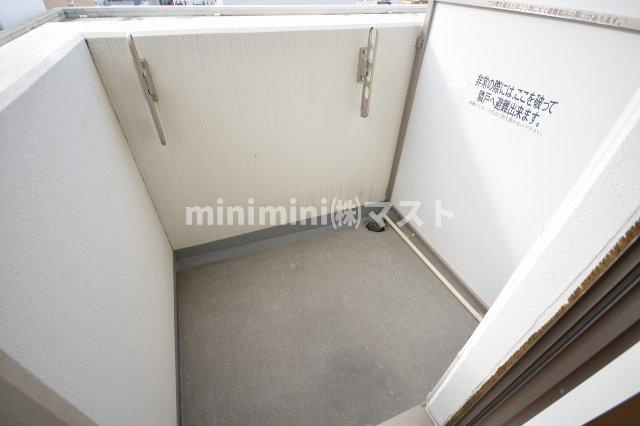 大阪市西区立売堀５丁目の賃貸マンションのバルコニー