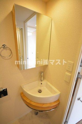 大阪市西区立売堀５丁目の賃貸マンションの洗面所