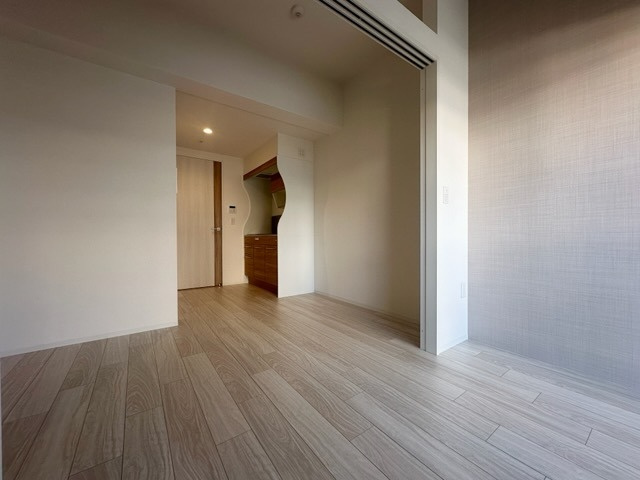 大阪市西区南堀江４丁目の賃貸マンションの居間・リビング