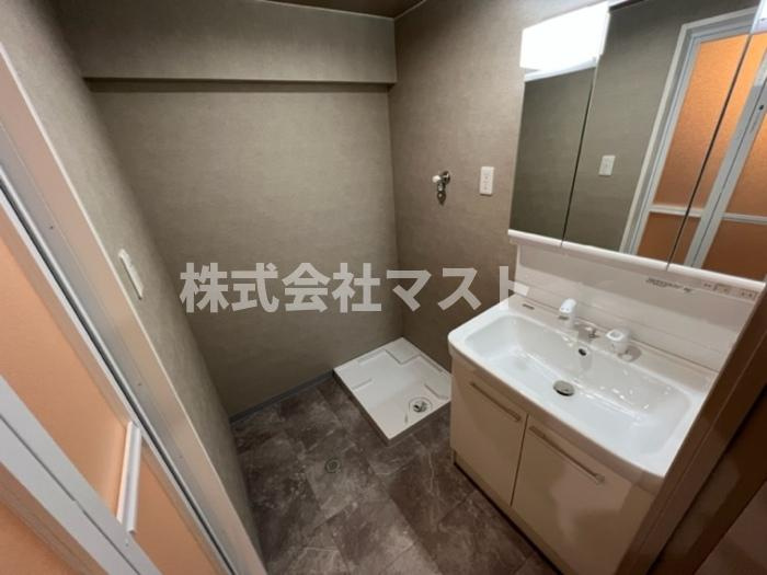 大阪市西区江之子島１丁目の賃貸マンションの洗面所