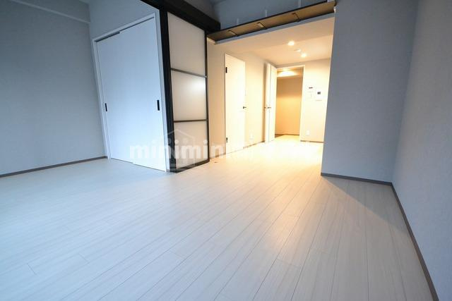 大阪市西区新町１丁目の賃貸マンションの居間・リビング
