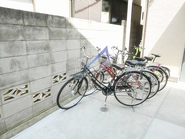 千駄木ハイムのその他共用部分|駐輪場です。
