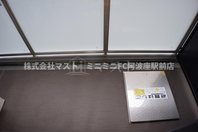 大阪市西区立売堀１丁目の賃貸マンションのバルコニー