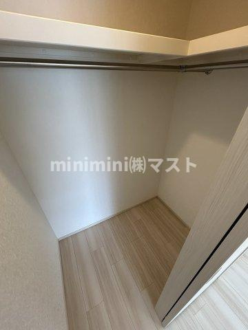 大阪市西区本田２丁目の賃貸マンションの収納