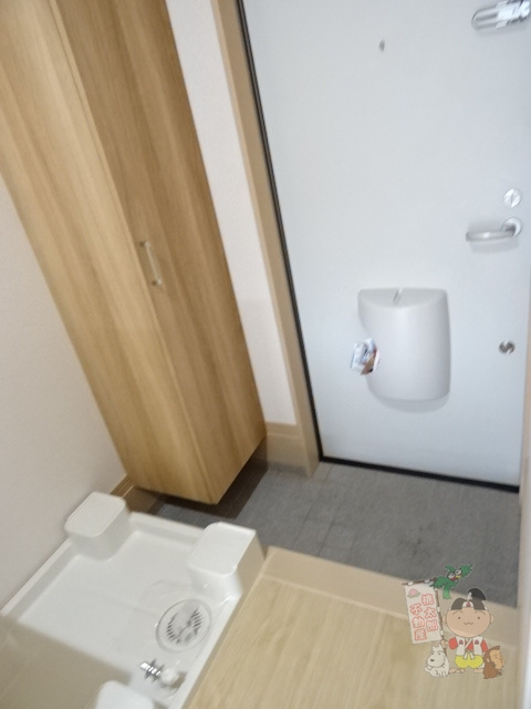 駅前コーポ財田の玄関