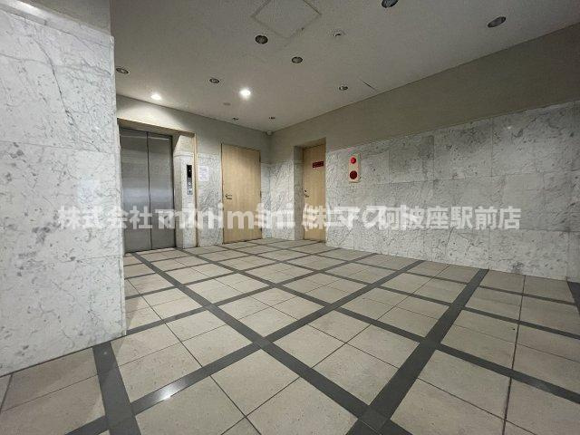大阪市西区江戸堀３丁目の賃貸マンションのロビー