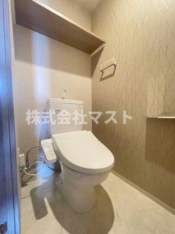 大阪市西区新町４丁目の賃貸マンションのトイレ