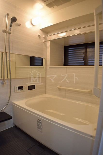 大阪市西区南堀江２丁目の賃貸マンションの浴室