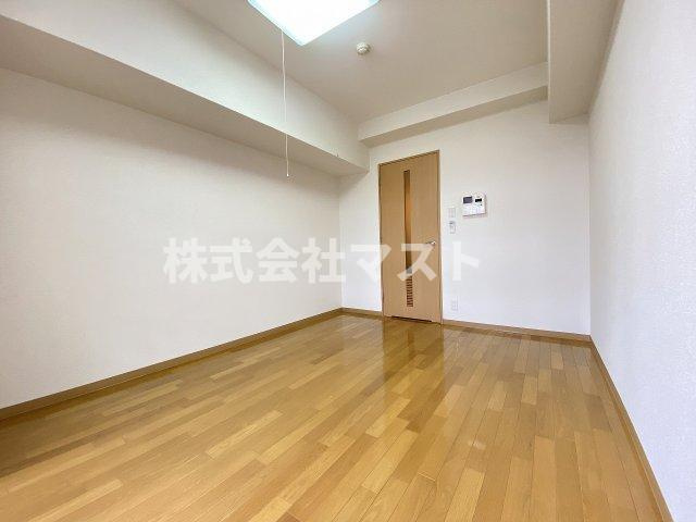 大阪市西区京町堀１丁目の賃貸マンションの居間・リビング