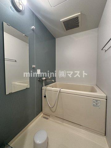 大阪市西区北堀江３丁目の賃貸マンションの浴室